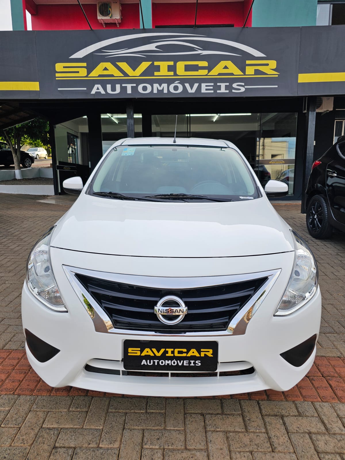 NISSAN VERSA S