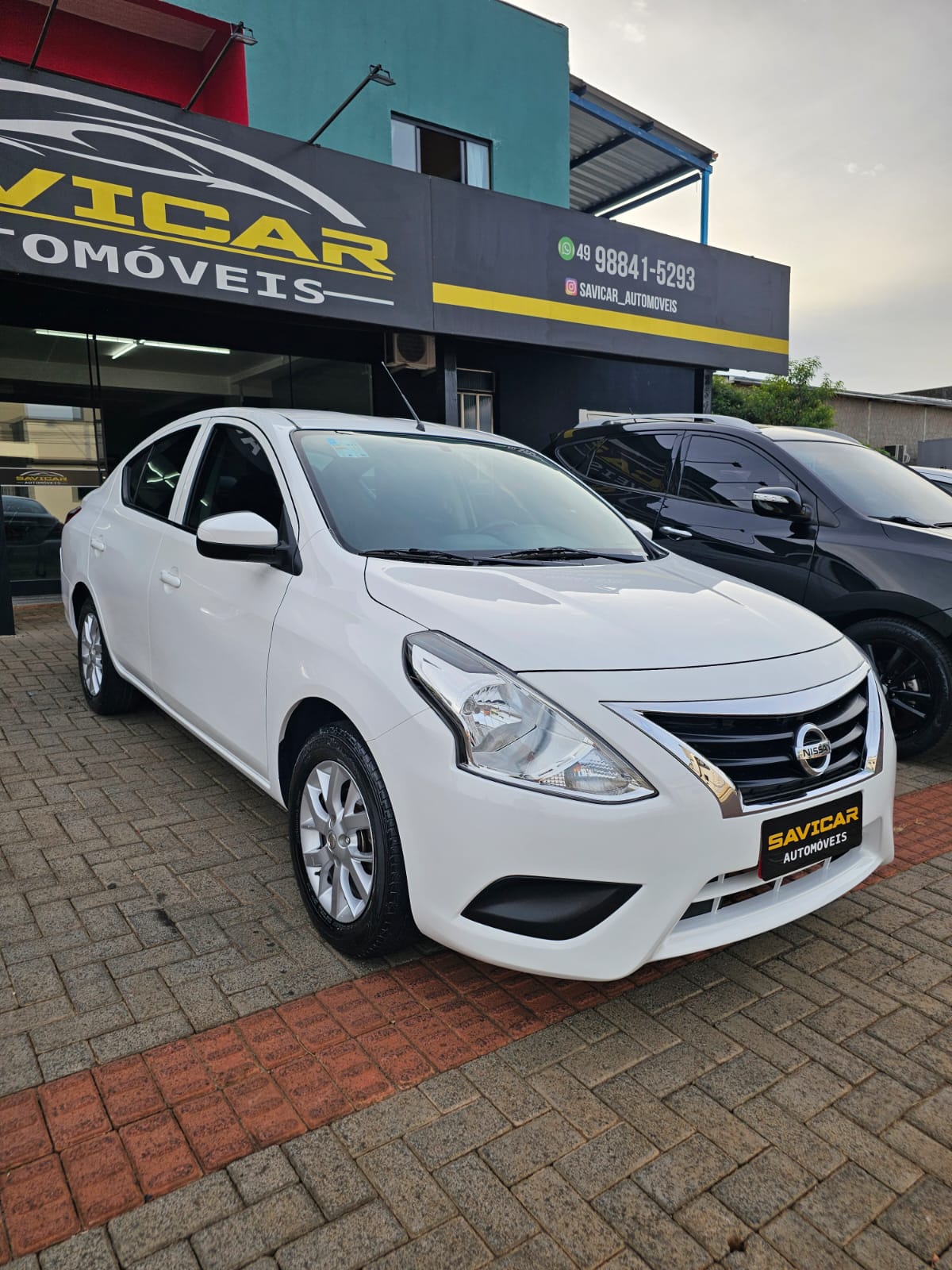 NISSAN VERSA S