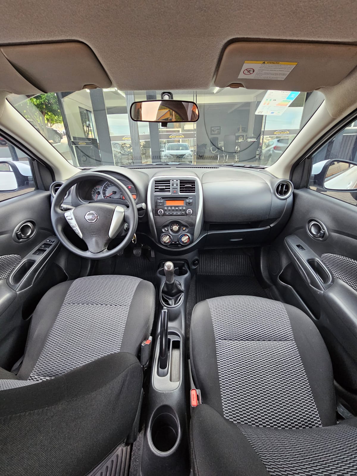 NISSAN VERSA S